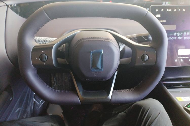 Used Avatr 06 2025 Ultra Pure Electric Edition Steering Wheel