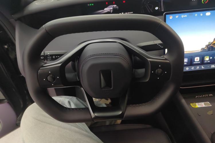 Used Avatr 06 2025 Ultra Pure Electric Edition Steering Wheel