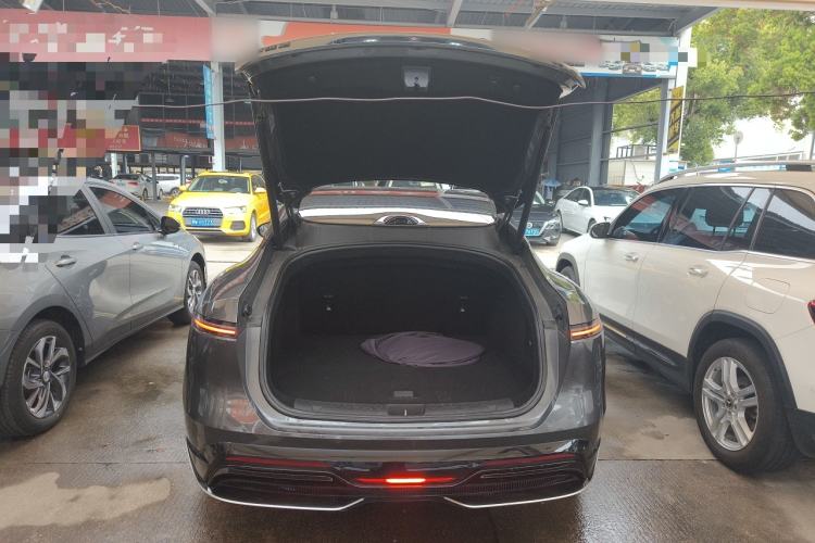 Used Avatr 06 2025 Ultra Pure Electric Edition Trunk
