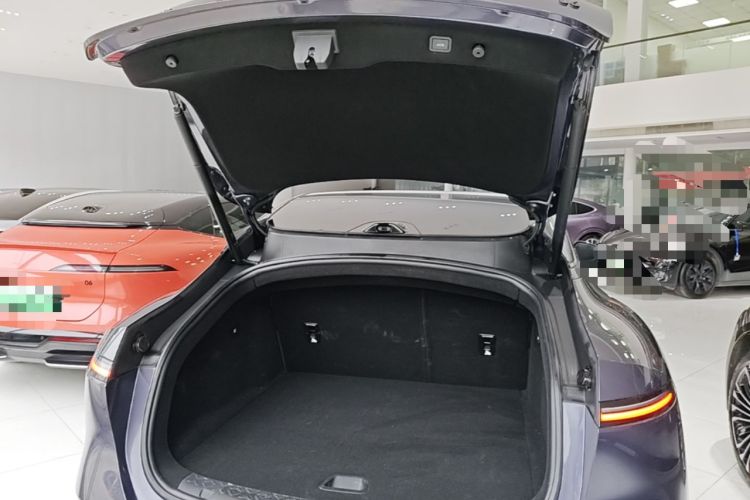 Used Avatr 06 2025 Ultra Pure Electric Edition Trunk
