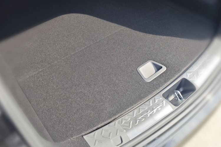Used Avatr 06 2025 Ultra Pure Electric Edition Trunk