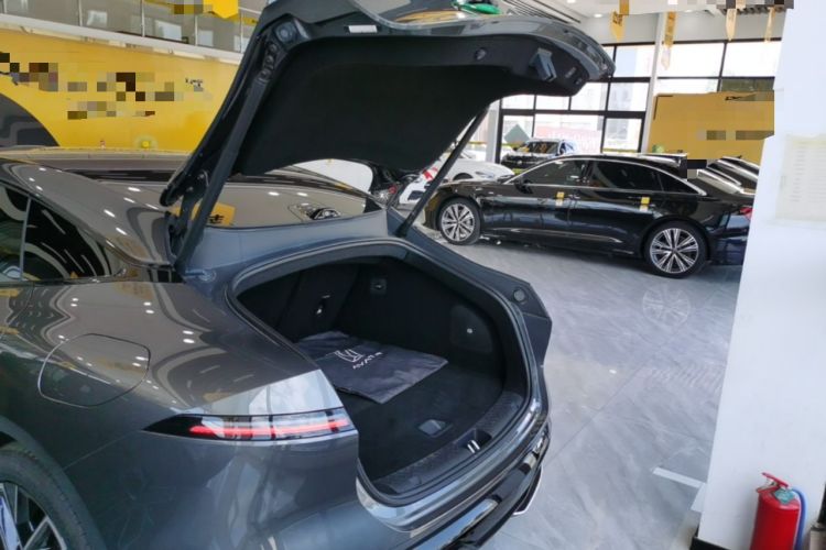 Used Avatr 06 2025 Ultra Pure Electric Edition Trunk