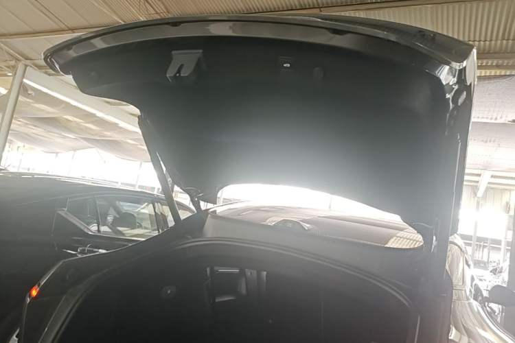 Used Avatr 06 2025 Ultra Pure Electric Edition Trunk