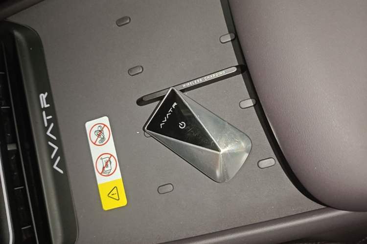 Used Avatr 06 2025 Ultra Pure Electric Edition Vehicle Key