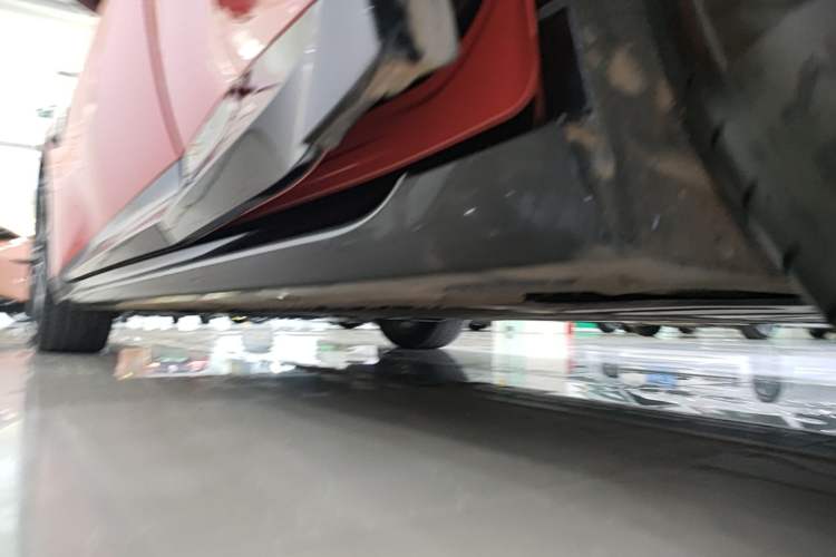 Used Avatr 06 2025 Pro Range-Extended Edition Left Side Sill