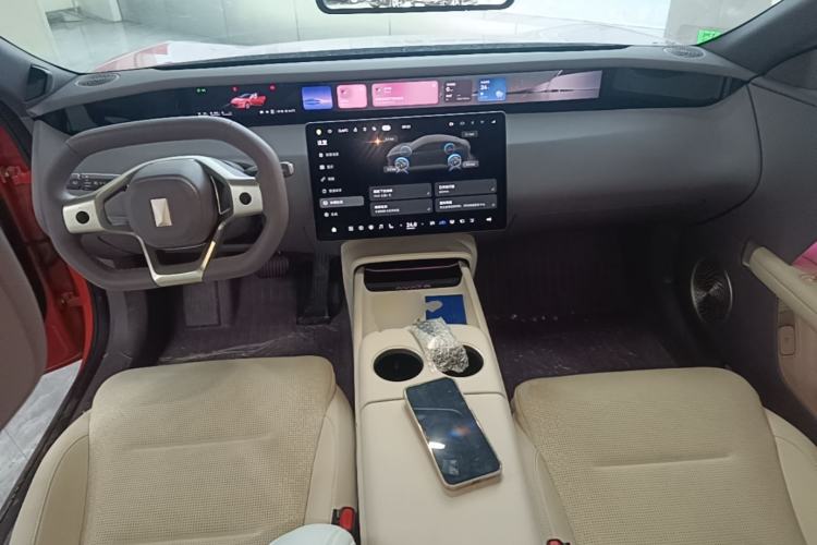 Used Avatr 06 2025 Pro Range-Extended Edition Center Console