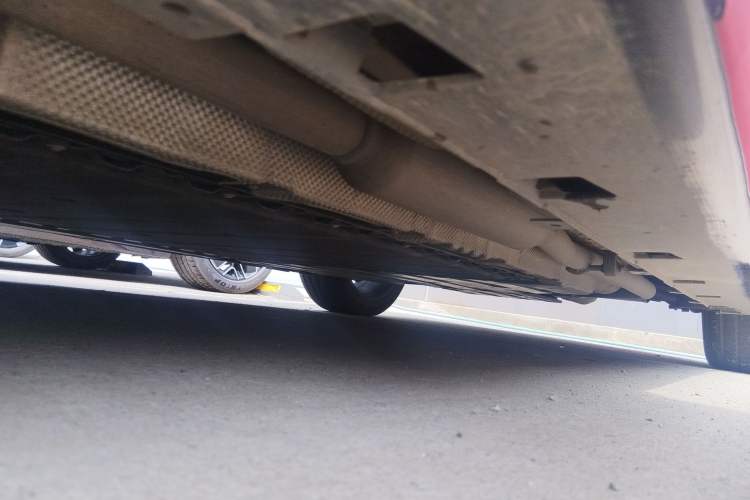 Used Avatr 06 2025 Pro Range-Extended Edition Chassis Front Left