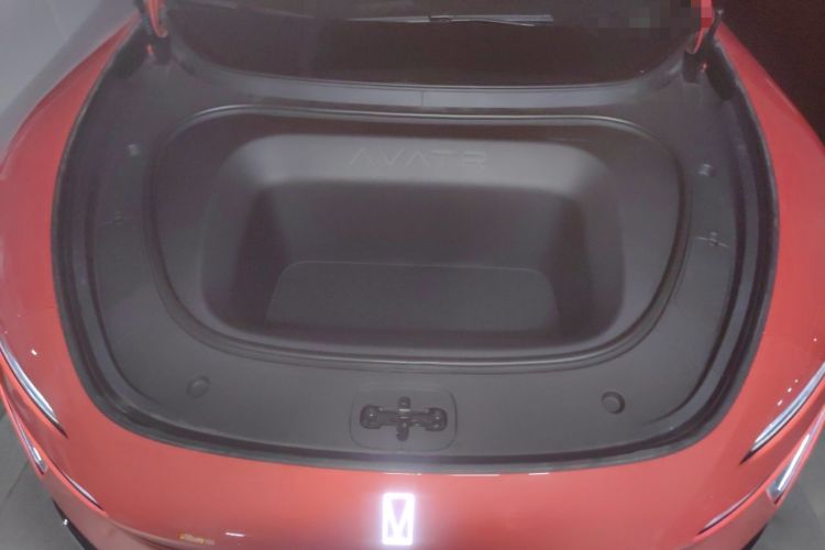 Used Avatr 06 2025 Max All-Electric Version Engine Bay