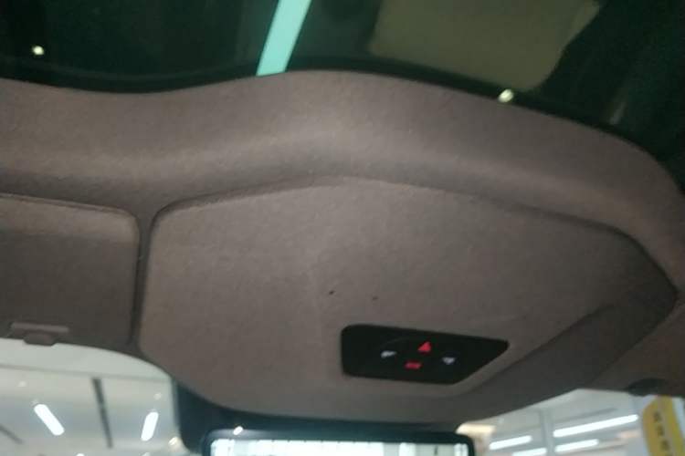 Used Avatr 06 2025 Pro Range-Extended Edition Headliner