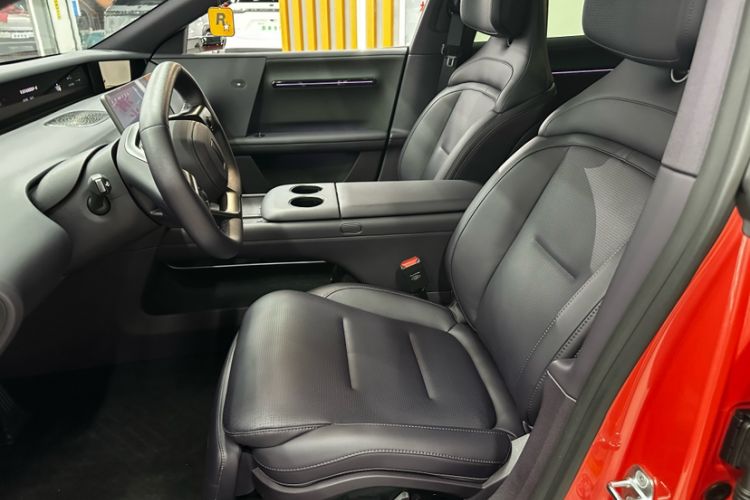 Used Avatr 06 2025 Ultra Pure Electric Edition Interior 1