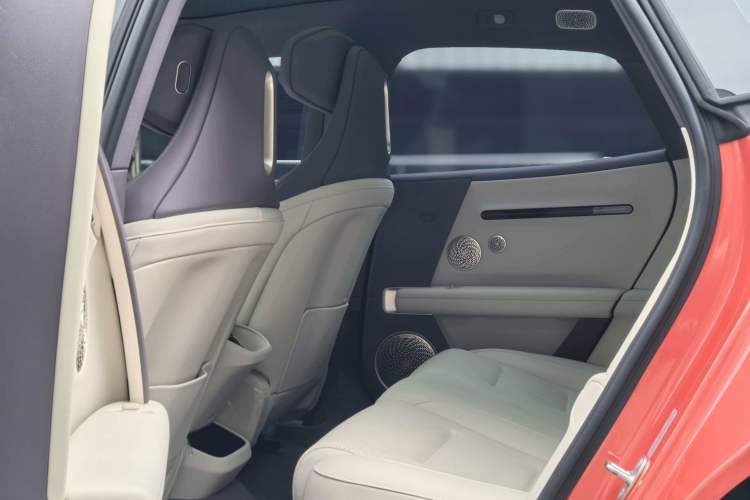 Used Avatr 06 2025 Pro Range-Extended Edition Interior 2