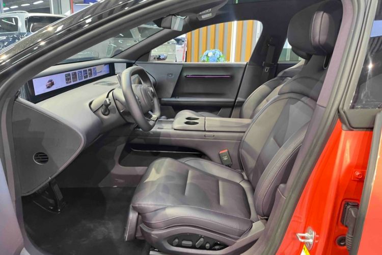 Used Avatr 06 2025 Ultra Pure Electric Edition Interior 3