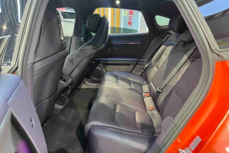Used Avatr 06 2025 Ultra Pure Electric Edition Interior 8