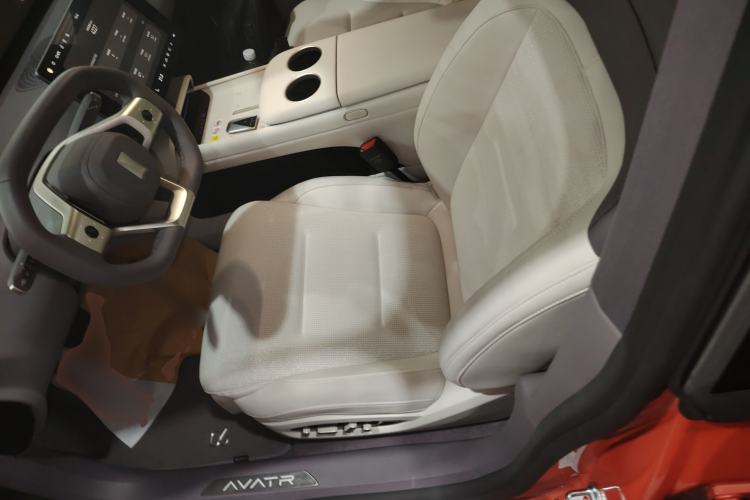 Used Avatr 06 2025 Pro Range-Extended Edition Left Front Seat