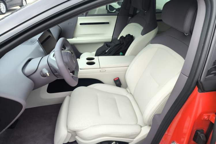 Used Avatr 06 2025 Pro Range-Extended Edition Left Front Seat