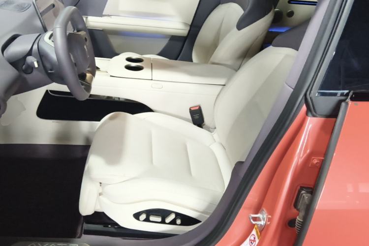 Used Avatr 06 2025 Pro Range-Extended Edition Left Front Seat