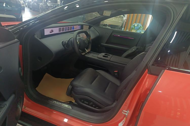Used Avatr 06 2025 Ultra Pure Electric Edition Left Front Seat