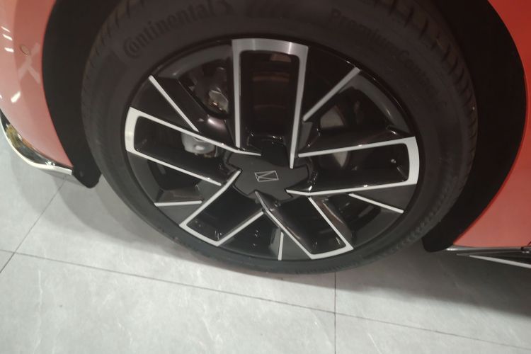 Used Avatr 06 2025 Pro Range-Extended Edition Left Front Wheel Hub
