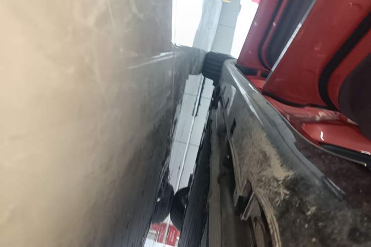 Used Avatr 06 2025 Pro Range-Extended Edition Left Side Sill