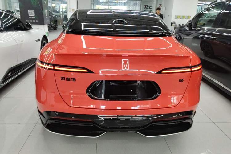Used Avatr 06 2025 Pro Range-Extended Edition Rear
