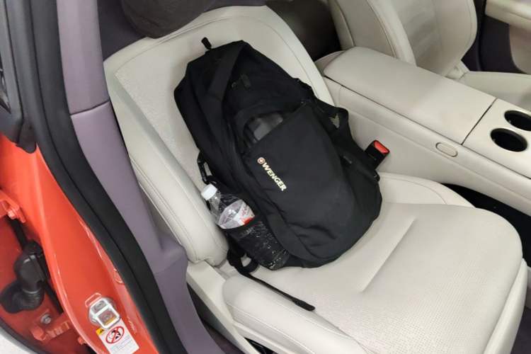 Used Avatr 06 2025 Pro Range-Extended Edition Right Front Seat