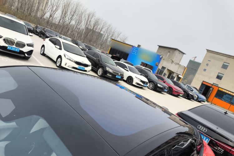Used Avatr 06 2025 Pro Range-Extended Edition Roof