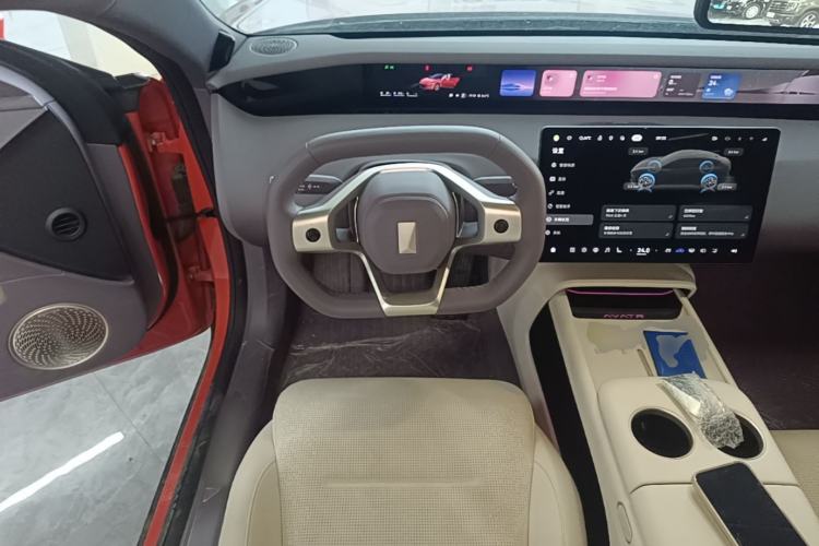 Used Avatr 06 2025 Pro Range-Extended Edition Steering Wheel