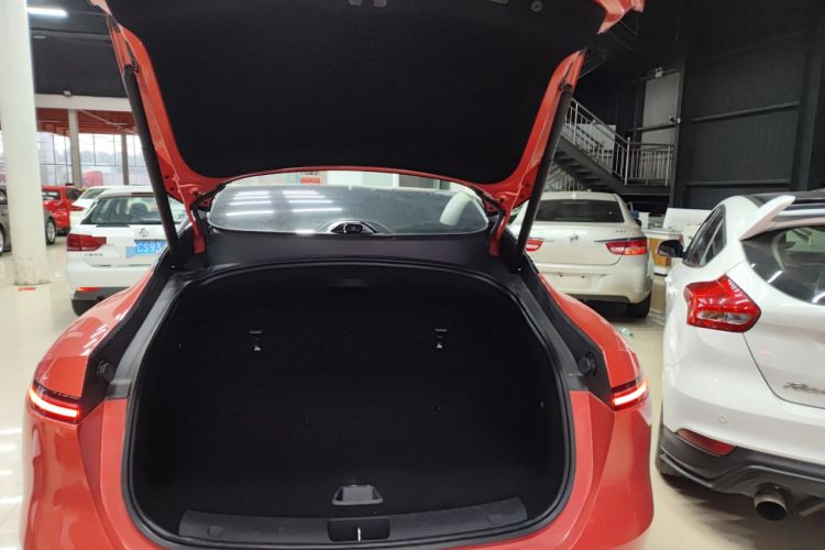 Used Avatr 06 2025 Pro Range-Extended Edition Trunk