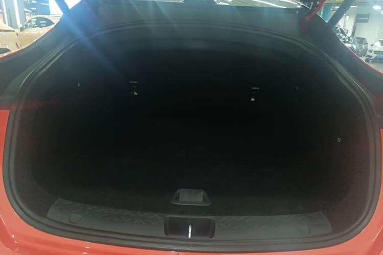 Used Avatr 06 2025 Ultra Pure Electric Edition Trunk