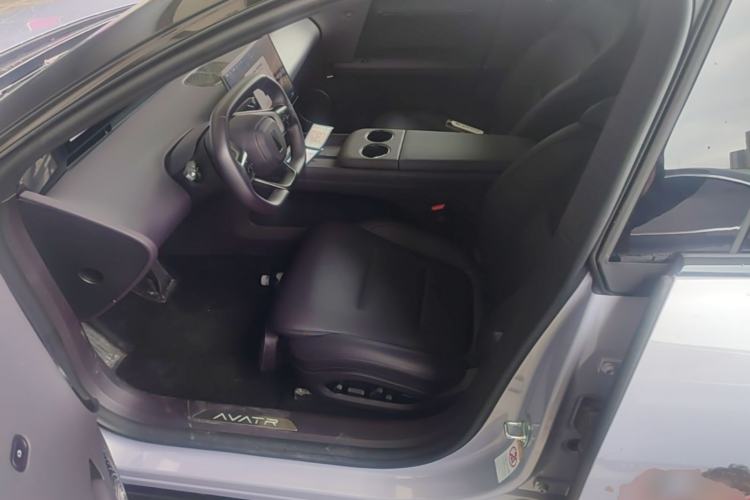 Used Avatr 06 2025 Ultra Pure Electric Edition Left Front Seat
