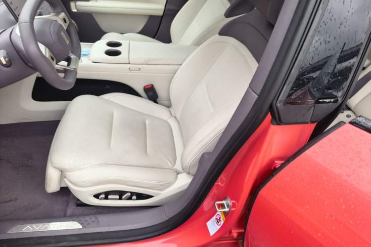 Used Avatr 06 2025 Pro Range-Extended Edition Left Front Seat