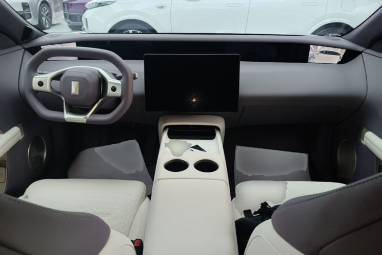 Used Avatr 06 2025 Max Extended-Range Edition Center Console