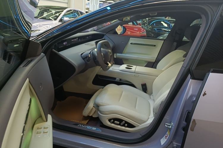 Used Avatr 06  Driver Seat