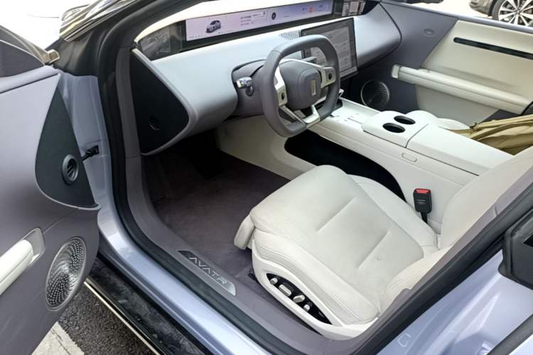 Used Avatr 06 2025 Max Extended-Range Edition Driver Seat