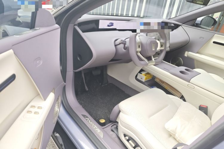 Used Avatr 06 2025 Max Extended-Range Edition Driver Seat