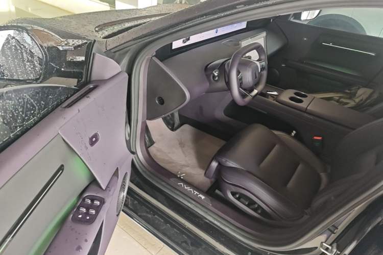 Used Avatr 06 2025 Max Extended-Range Edition Driver Seat