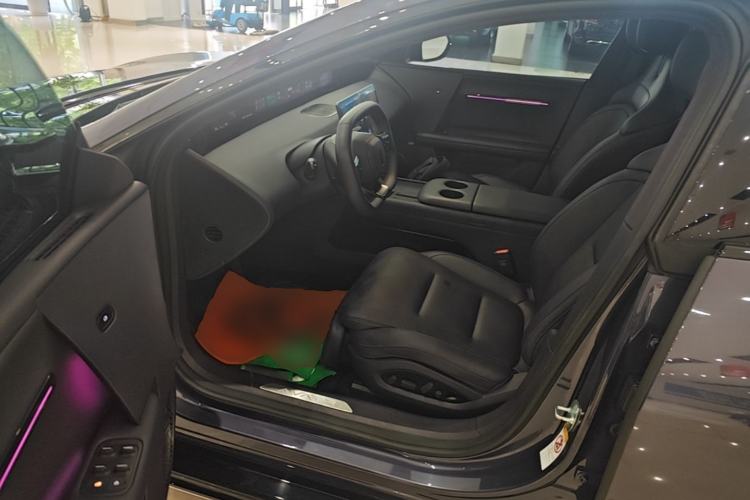 Used Avatr 06 2025 Ultra Pure Electric Edition Driver Seat