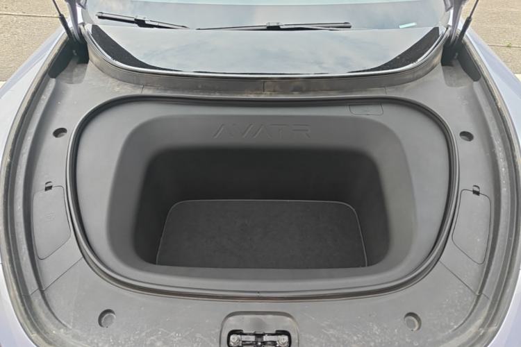 Used Avatr 06 2025 Ultra Pure Electric Edition Engine Bay