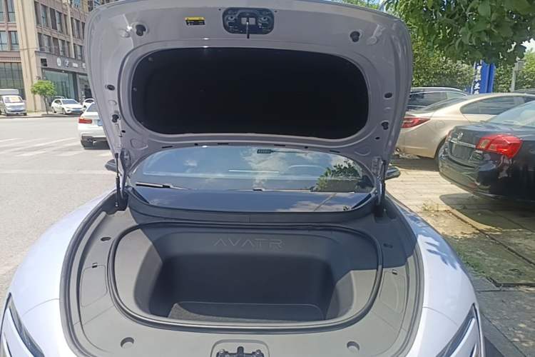 Used Avatr 06 2025 Ultra Pure Electric Edition Engine Bay