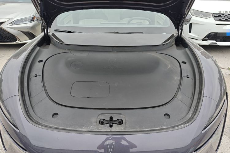 Used Avatr 06 2025 Pro Range-Extended Edition Engine Bay