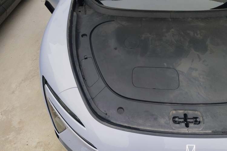 Used Avatr 06  Engine Bay Right