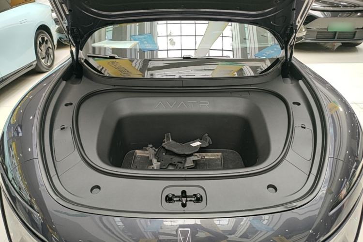 Used Avatr 06 2025 Ultra Pure Electric Edition Engine Bay