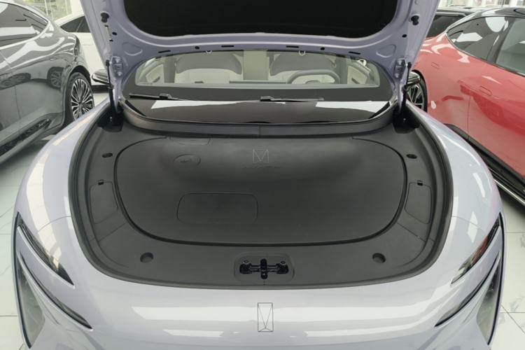 Used Avatr 06 2025 Max Extended-Range Edition Engine Bay