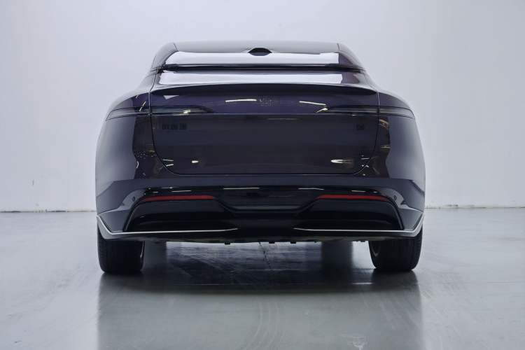 Used Avatr 06 2025 Ultra Pure Electric Edition Exterior 3