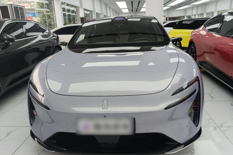 Used Avatr 06 2025 Max Extended-Range Edition Front