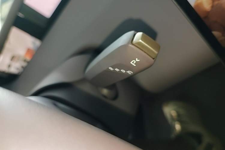 Used Avatr 06 2025 Ultra Pure Electric Edition Gear Lever