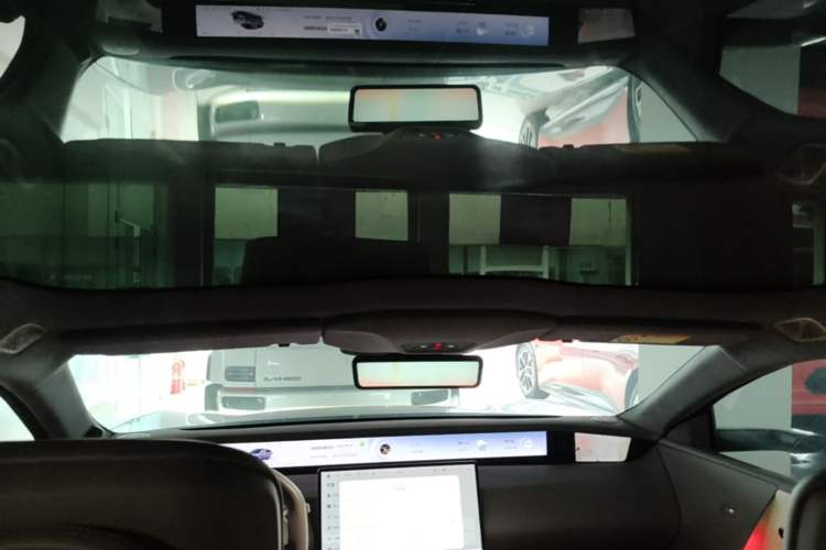 Used Avatr 06  Headliner