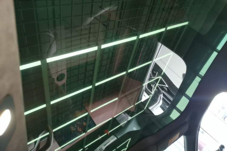 Used Avatr 06 2025 Ultra Pure Electric Edition Headliner
