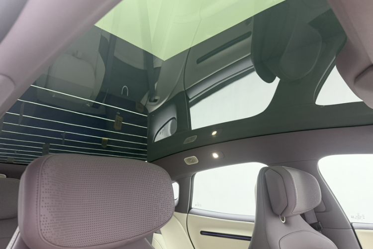 Used Avatr 06 2025 Pro Range-Extended Edition Headliner