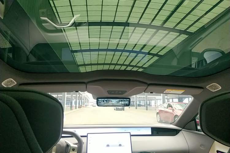 Used Avatr 06 2025 Pro Range-Extended Edition Headliner